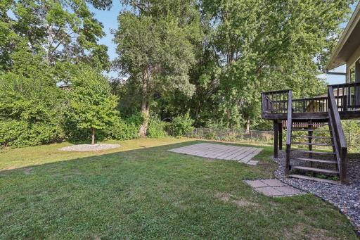 43-web-or-mls-Oliver Ave-S2708-043.jpg