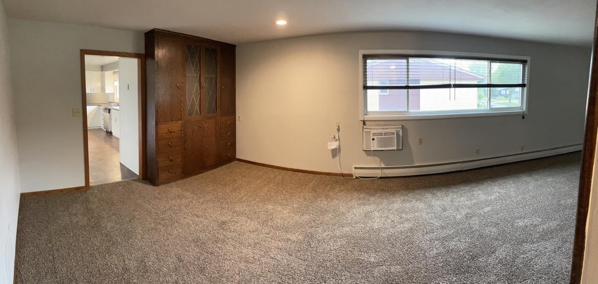 Dining Room.jpg
