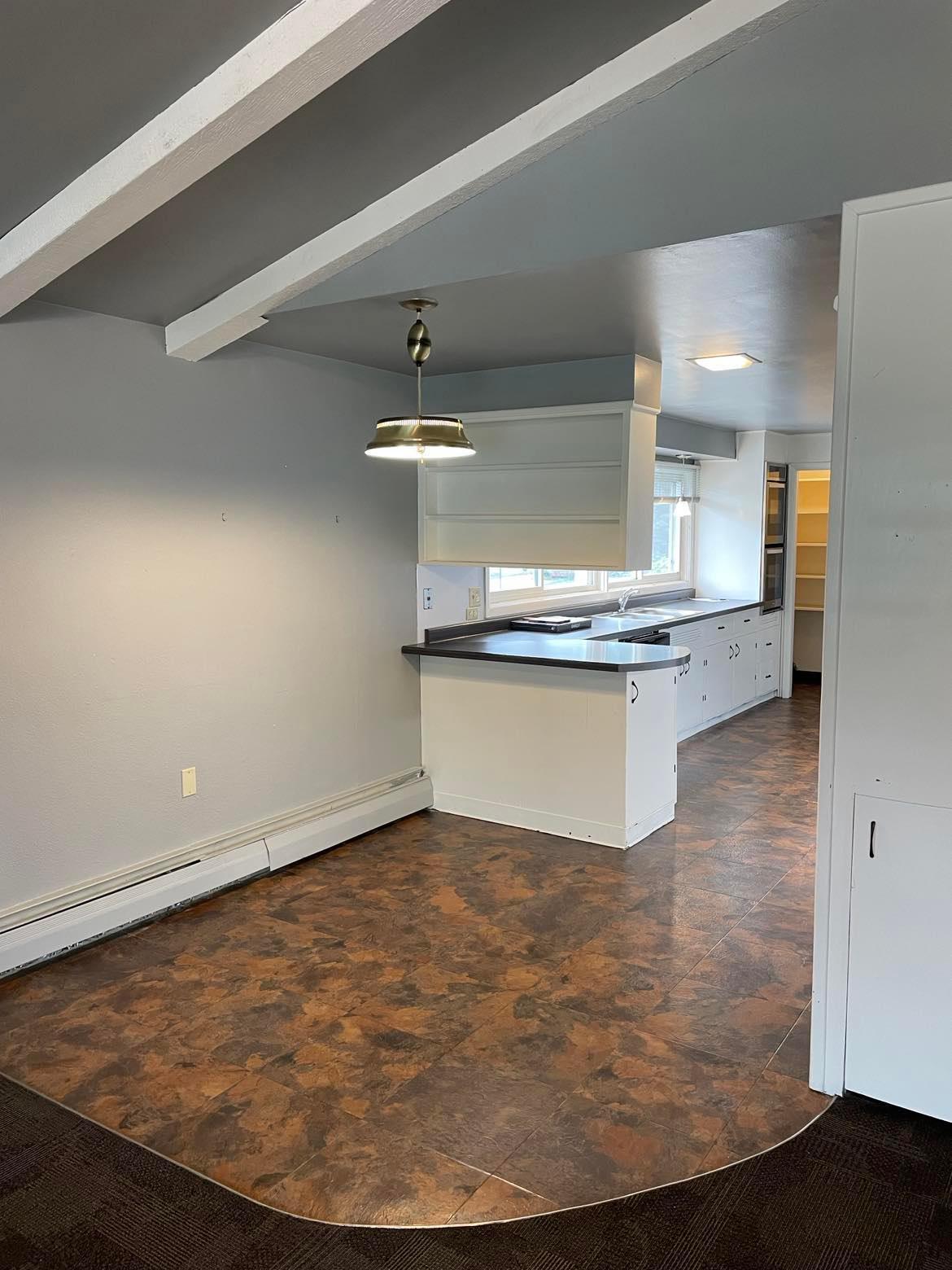 Dining Nook Off Kitchen & Family Room.jpg