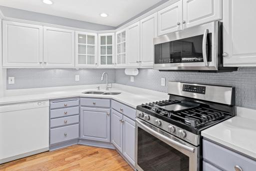 1860 Juneau Lane N, Minneapolis, MN 55447