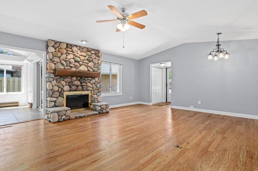 1860 Juneau Lane N, Minneapolis, MN 55447