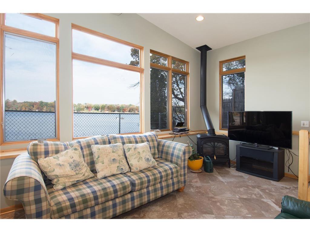 Livingroom.jpg