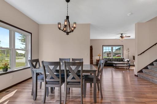 3293 Old Stone Way NE, Sauk Rapids, MN 56379