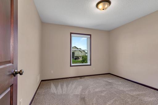 3293 Old Stone Way NE, Sauk Rapids, MN 56379