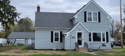 215 6th Street SE, Little Falls, MN 56345