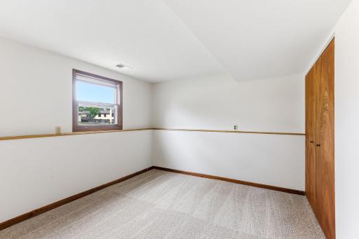 16500 Foliage Avenue W, Rosemount, MN 55068