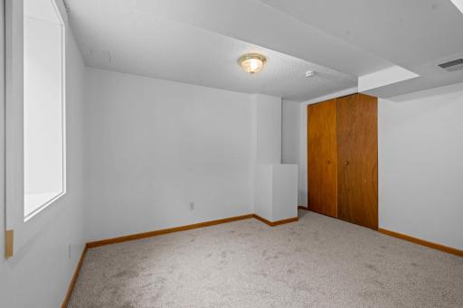 2900 115th Lane NW, Coon Rapids, MN 55433