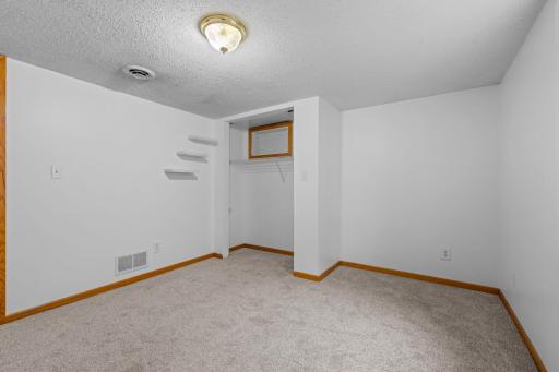 2900 115th Lane NW, Coon Rapids, MN 55433