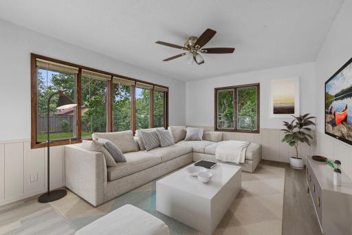 45-web-or-mls-2900 115th Ln NW-243_Final.jpg