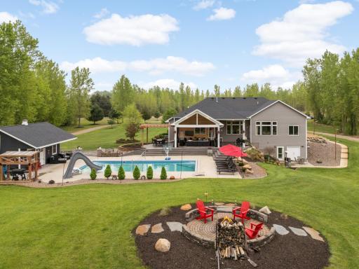 8662 240th Street E, Lakeville, MN 55044