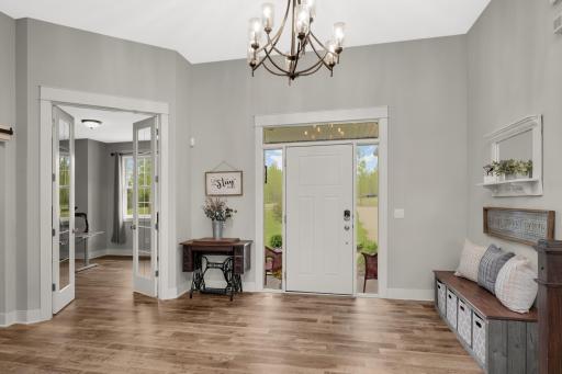 8662 240th Street E, Lakeville, MN 55044