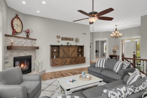 8662 240th Street E, Lakeville, MN 55044