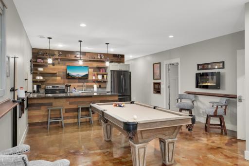 8662 240th Street E, Lakeville, MN 55044