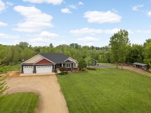 8662 240th Street E, Lakeville, MN 55044