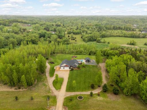 8662 240th Street E, Lakeville, MN 55044