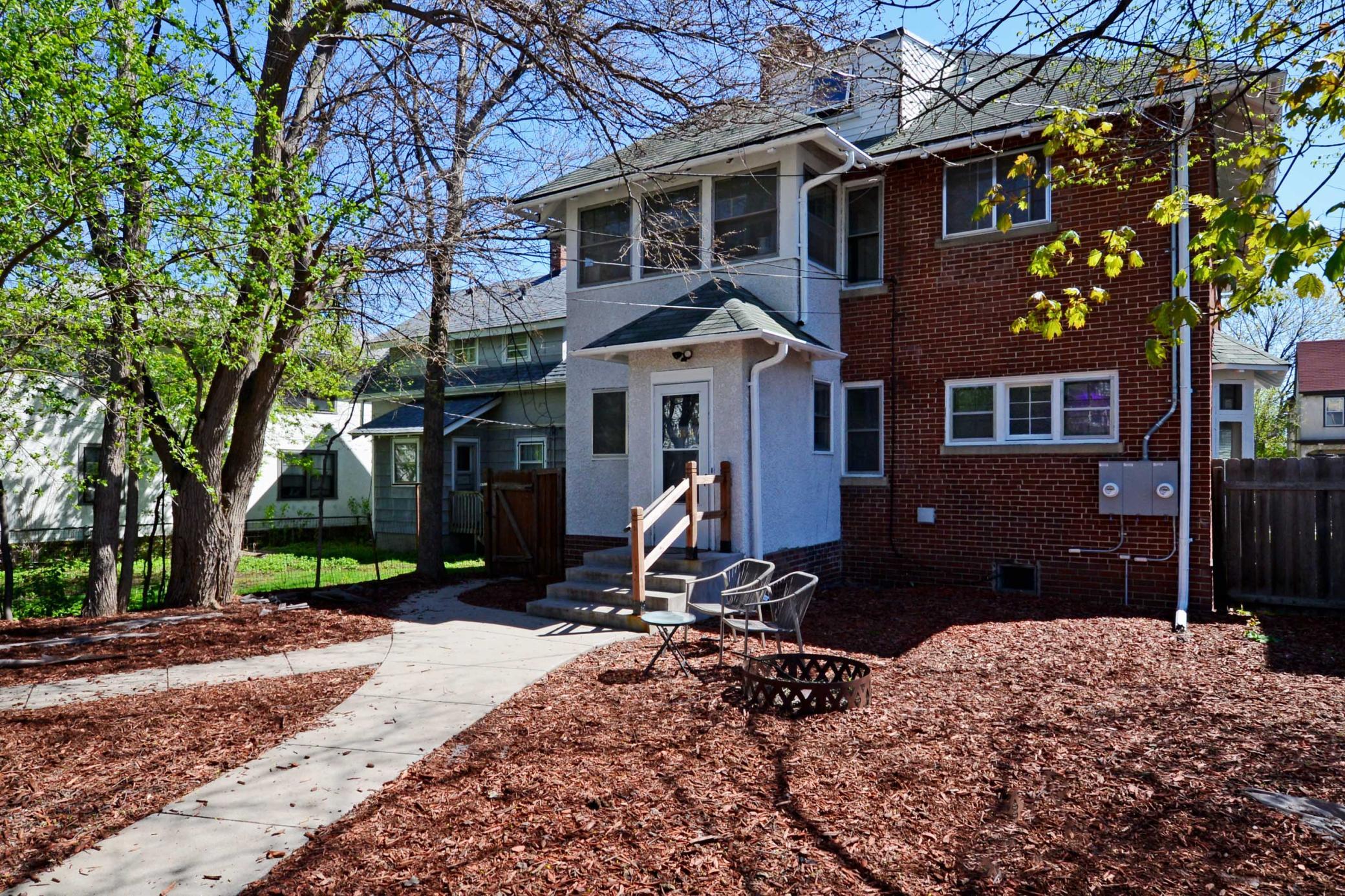 3324 Hennepin (2024) 03.jpg