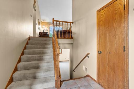 4271 Valley Forge Place, Saint Paul, MN 55123