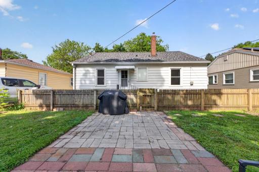 3 bed 2 bath home for sale 1522 7th Ave NE Rochester MN 55906