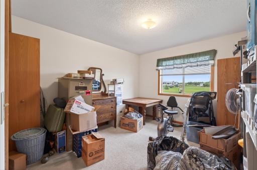 7725 Dolphin Road, Princeton, MN 55371
