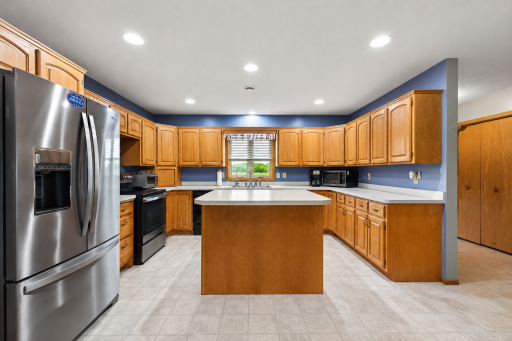 7725 Dolphin Road, Princeton, MN 55371