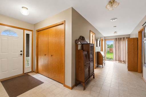 7725 Dolphin Road, Princeton, MN 55371