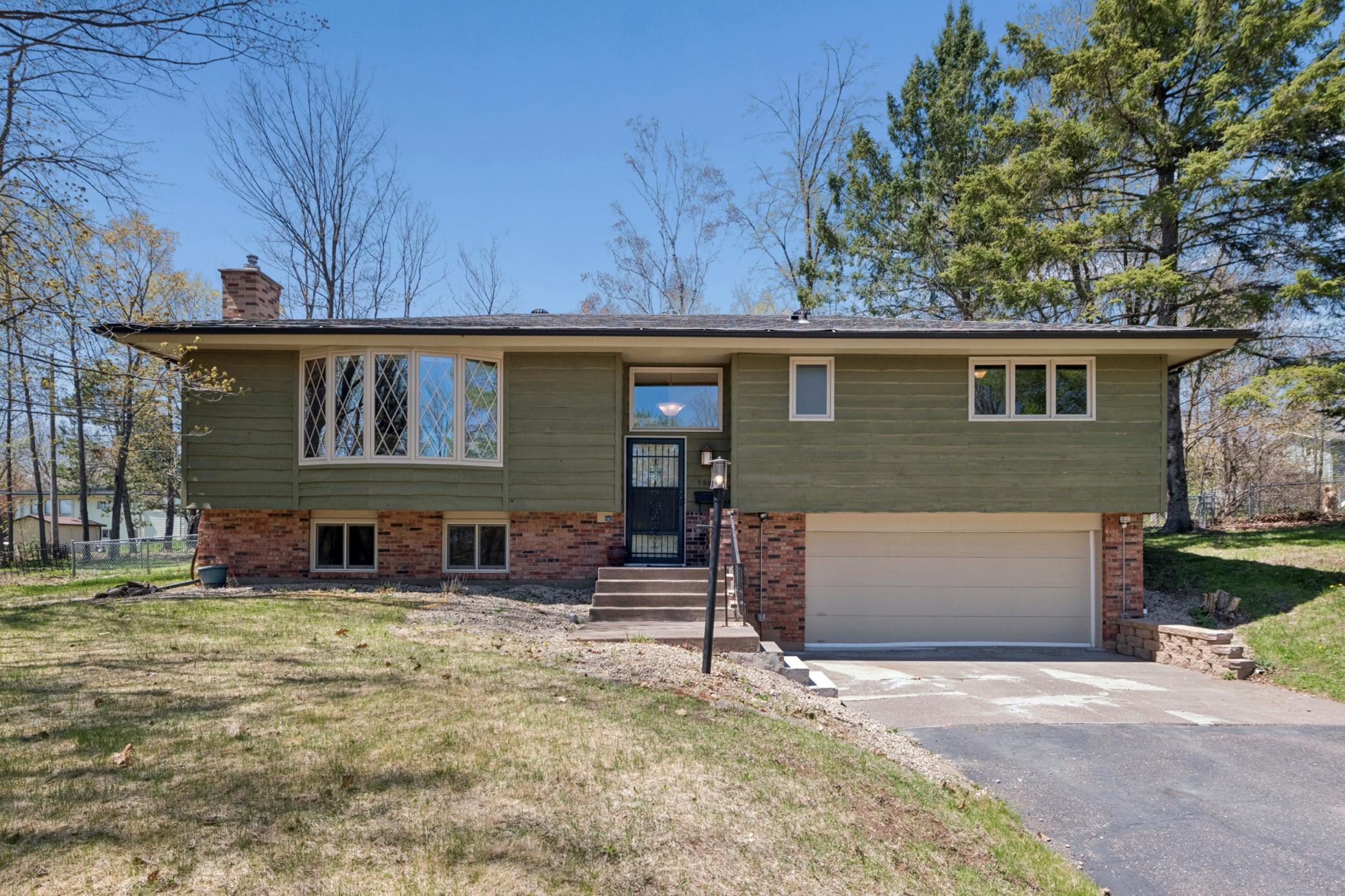 Welcome to 1501 Woodbury Lane!