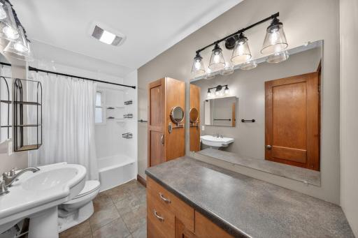 403 2nd Avenue NW, Kasson, MN 55944