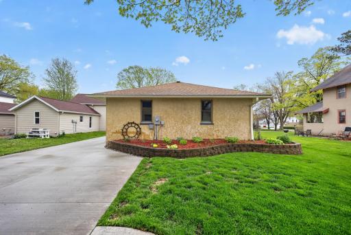 403 2nd Avenue NW, Kasson, MN 55944