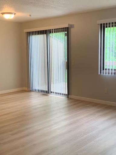 6908 Unity Avenue N, Minneapolis, MN 55429