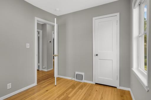 2704 Georgia Avenue S, Minneapolis, MN 55426