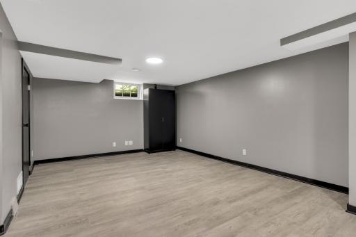 2704 Georgia Avenue S, Minneapolis, MN 55426