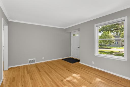 2704 Georgia Avenue S, Minneapolis, MN 55426