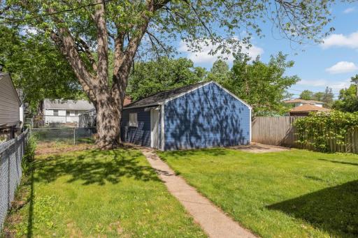 2704 Georgia Avenue S, Minneapolis, MN 55426