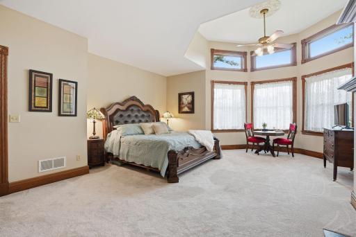 Soaring ceiling and natural light will make this one of your favorite rooms of the house.