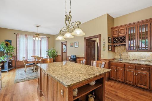 2940 Labore Road, Saint Paul, MN 55109