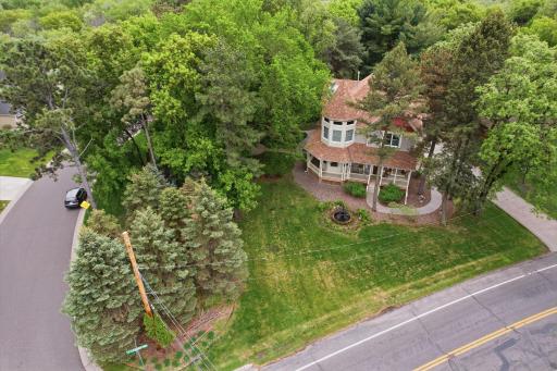 2940 Labore Road, Saint Paul, MN 55109