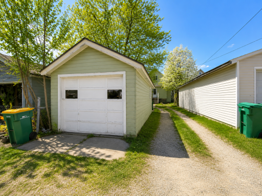 310 2nd Street, Nashwauk, MN 55769