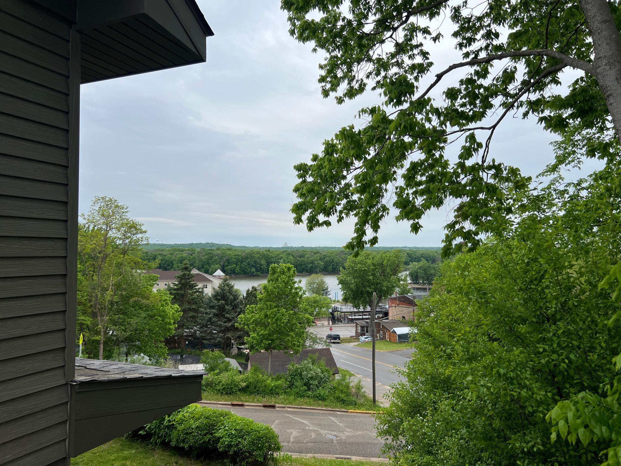 Beautiful views of the Mississippi & St Croix Rivers!