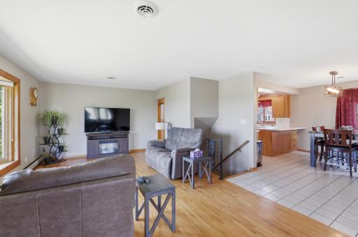 154 Dakota Street S, Prescott, WI 54021