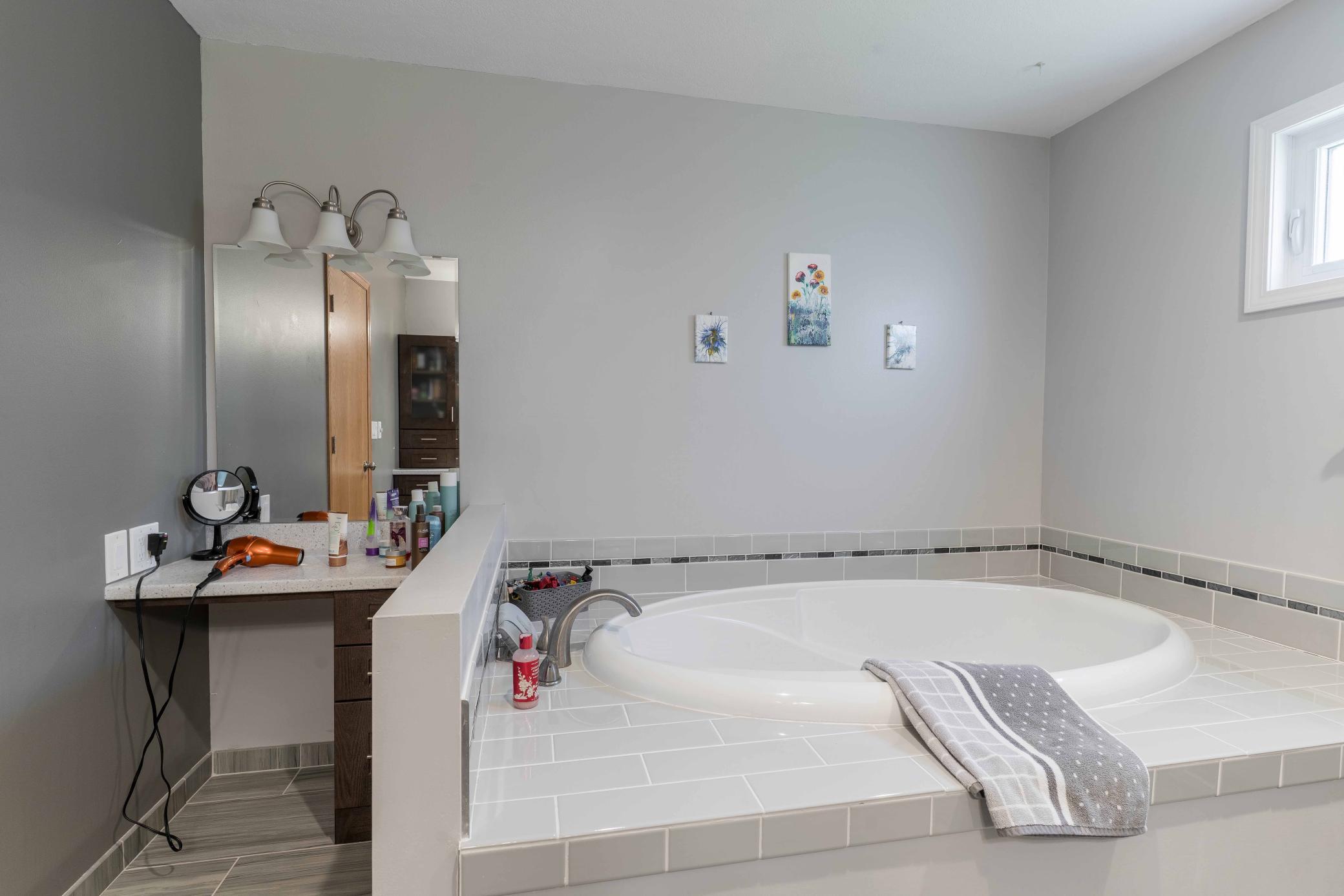 Soaking Tub