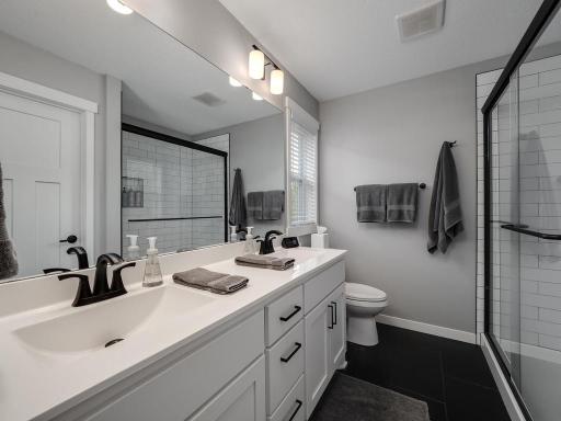 18592 Salem Street NW, Elk River, MN 55330