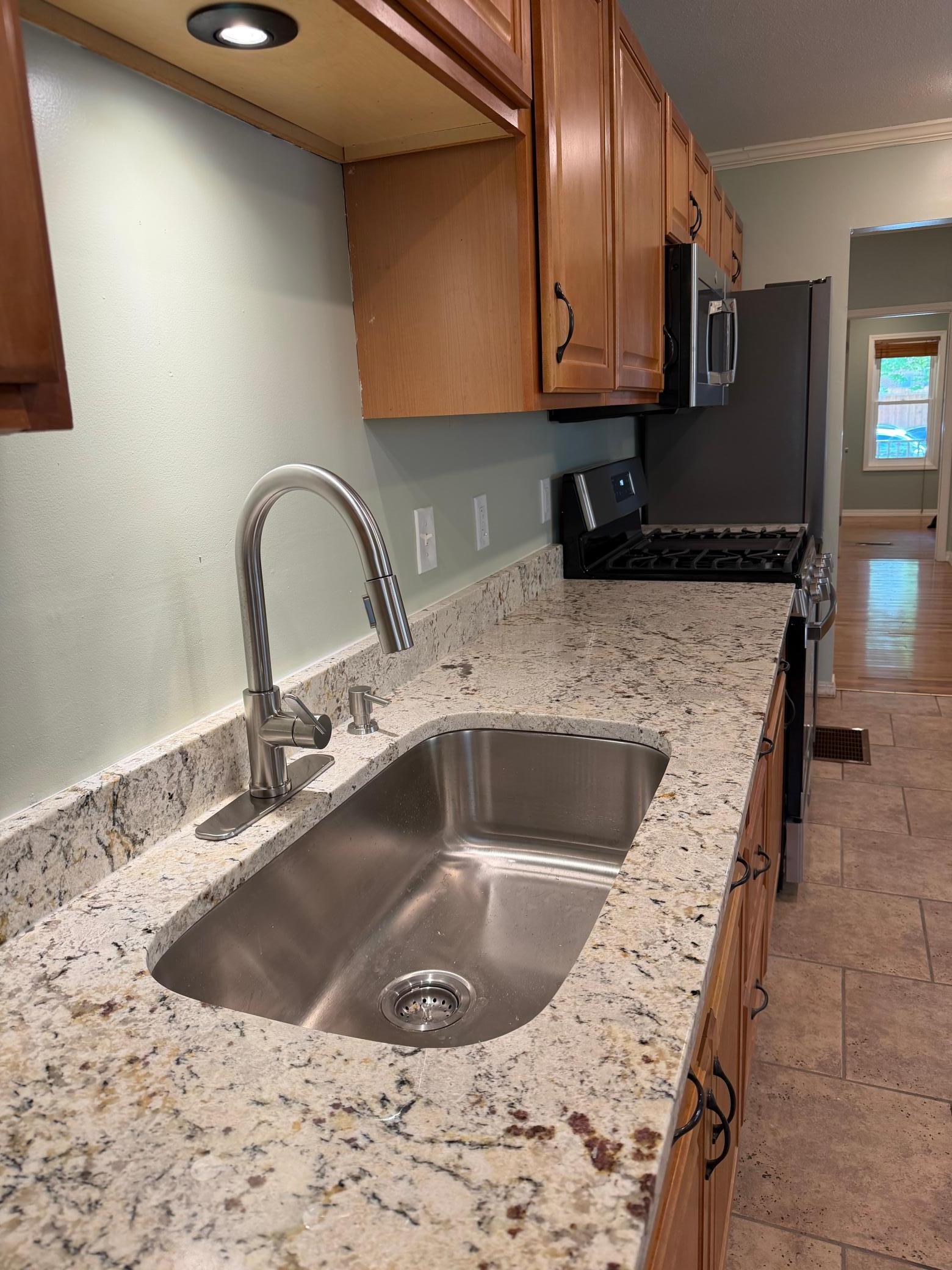 New Granite countertops!