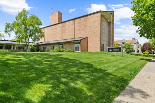 2201 3rd Avenue S, 302, Minneapolis, MN 55404
