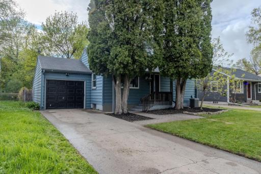 1521 13 1/2 Street S, Fargo, ND 58103