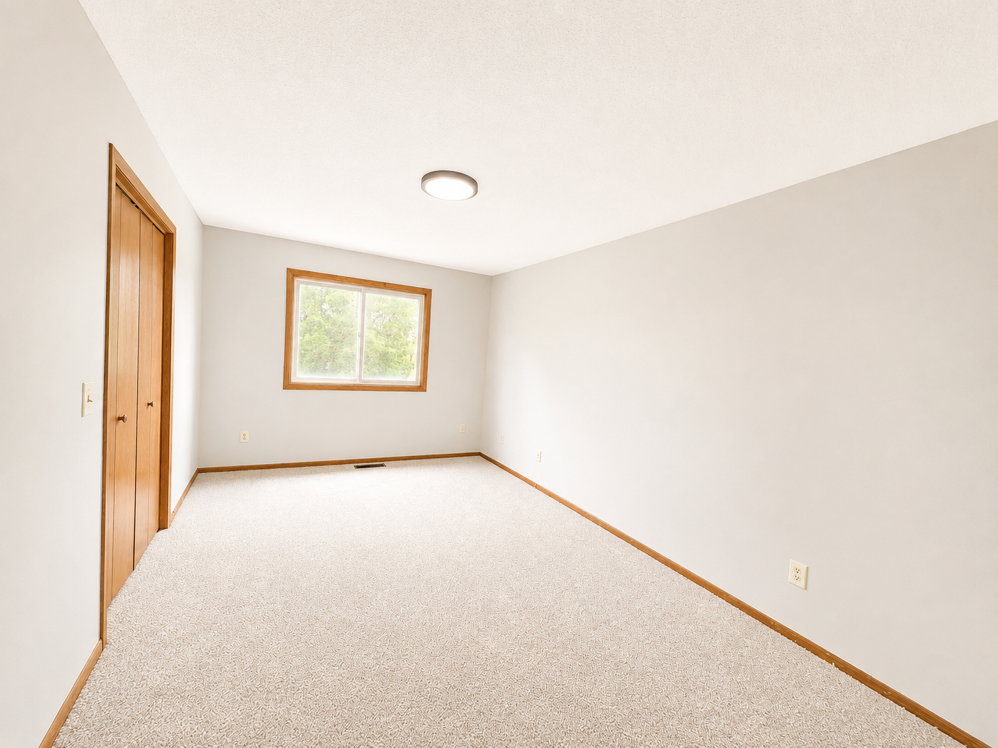 Upper Bedroom