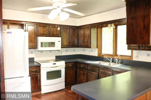 5663 W Birchview Road, Grasston, MN 55030