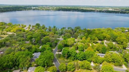 Steps to your private deeded access beach on Lake Pulaski!