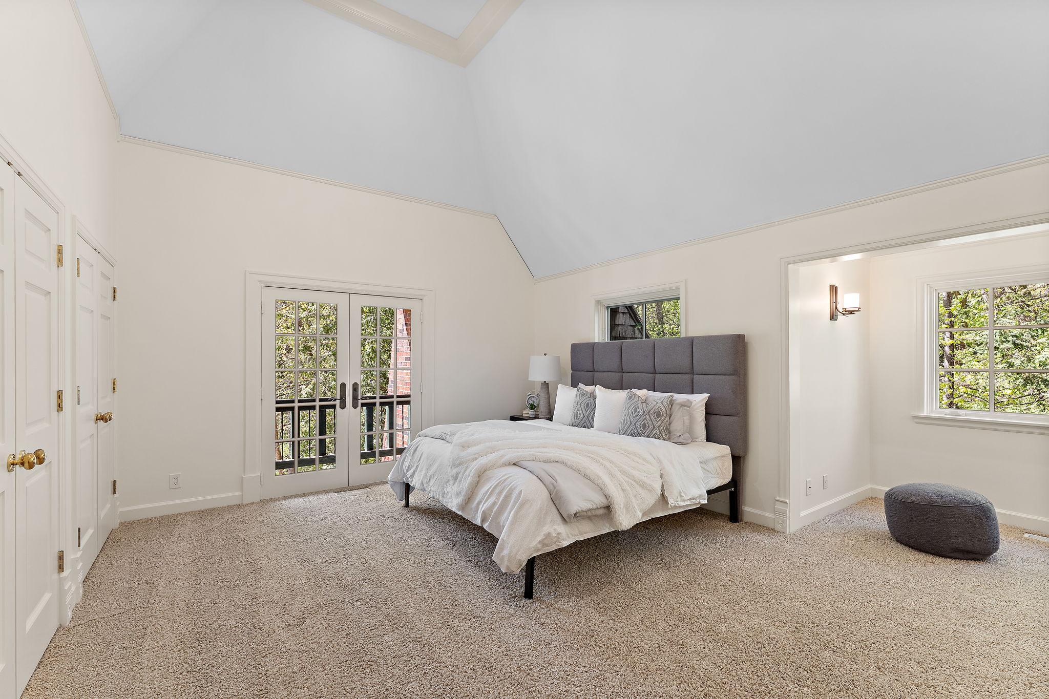 4th Bedroom w/ private balcony