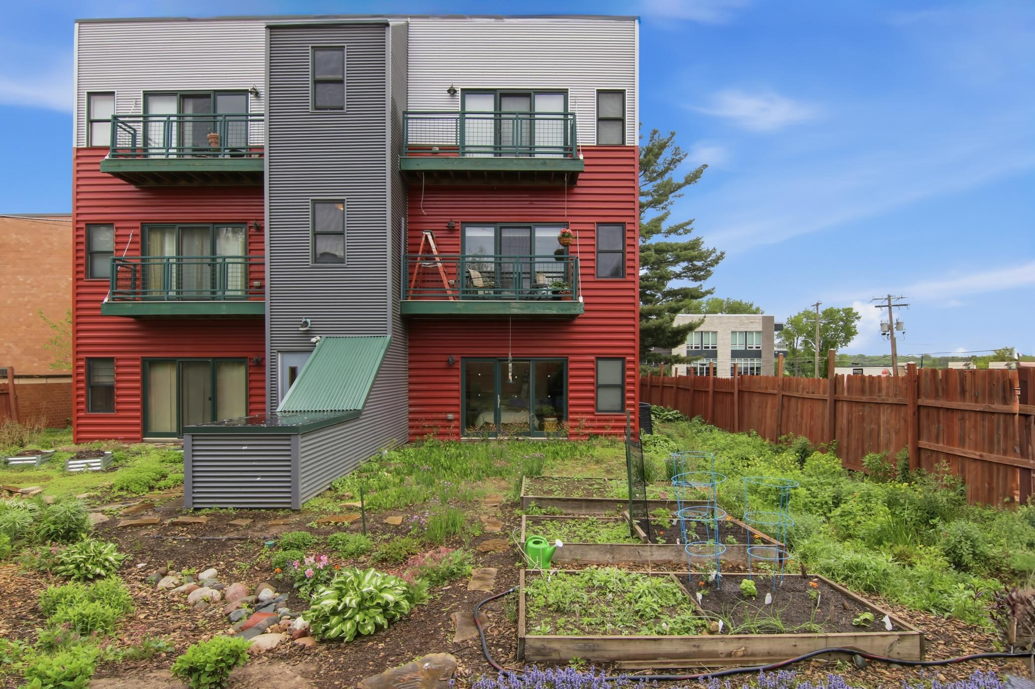 Wonderful garden space for your pleasure if you choose.