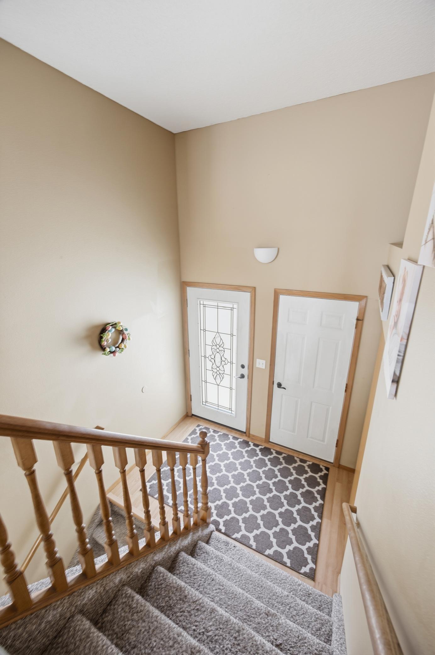 Foyer- Main Floor